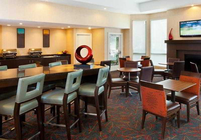 Hotel Atlanta Airport North/virginia Avenue 3*