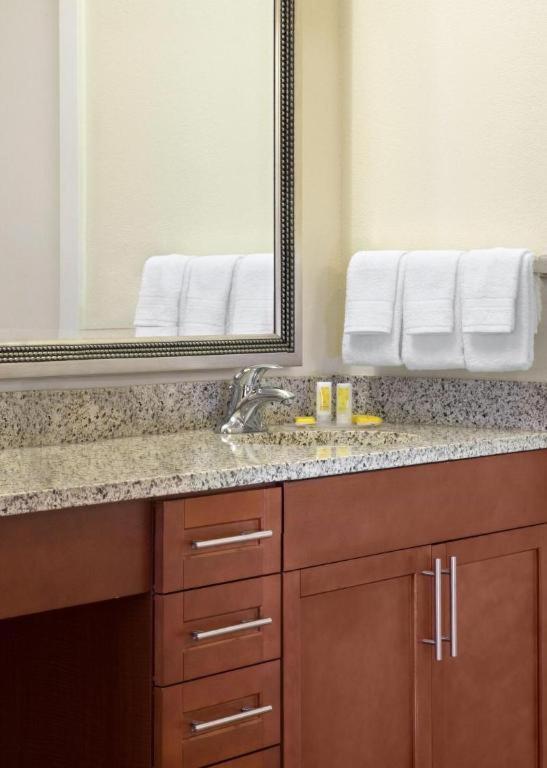 Atlanta Airport North/virginia Avenue Hotel Hapeville