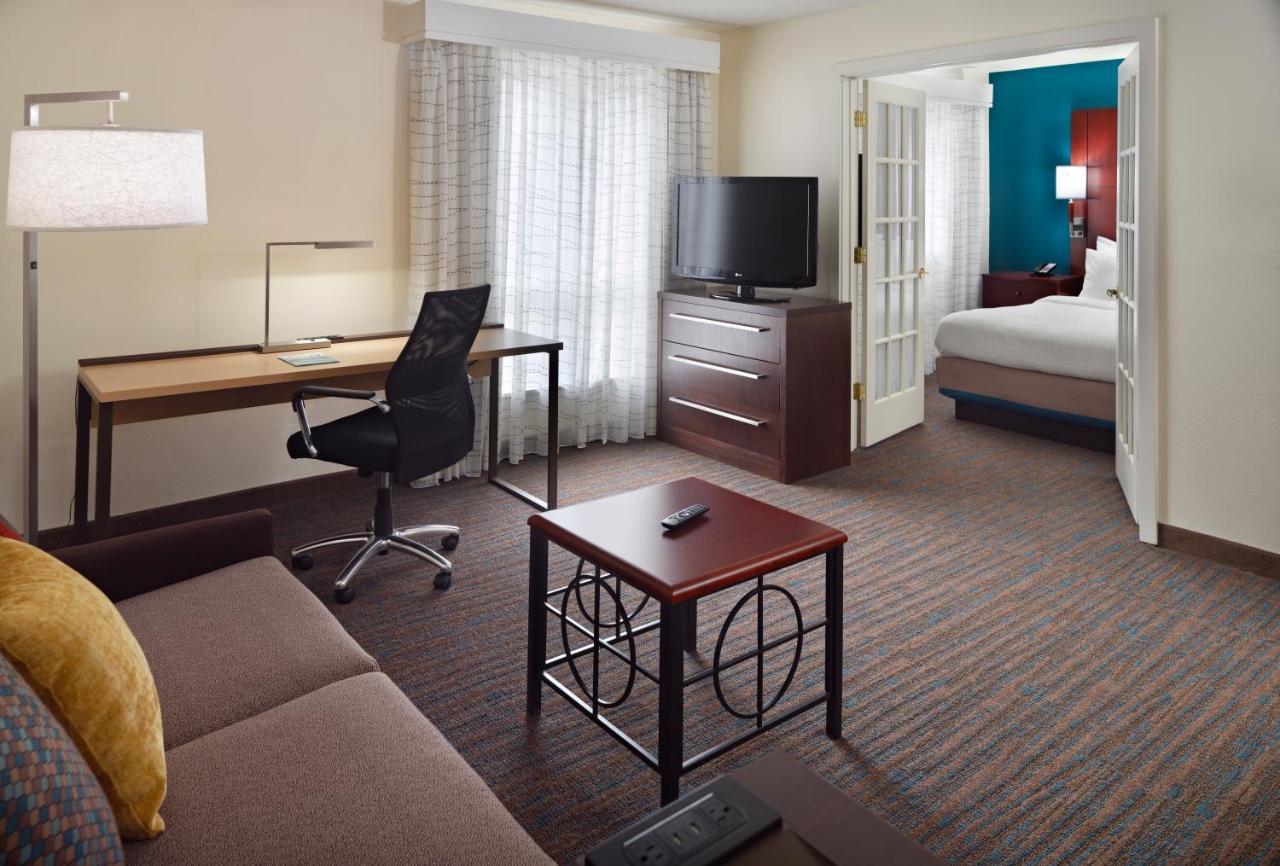Atlanta Airport North/virginia Avenue Hotel